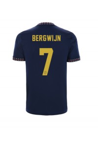 Ajax Steven Bergwijn #7 Fotballdrakt Borte Klær 2022-23 Korte ermer
